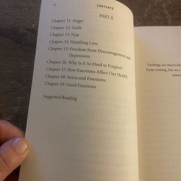 Joyce Meyer Living Beyond Your Feelings - Controlling Emotions So They Don't Con - Picture 5 of 10